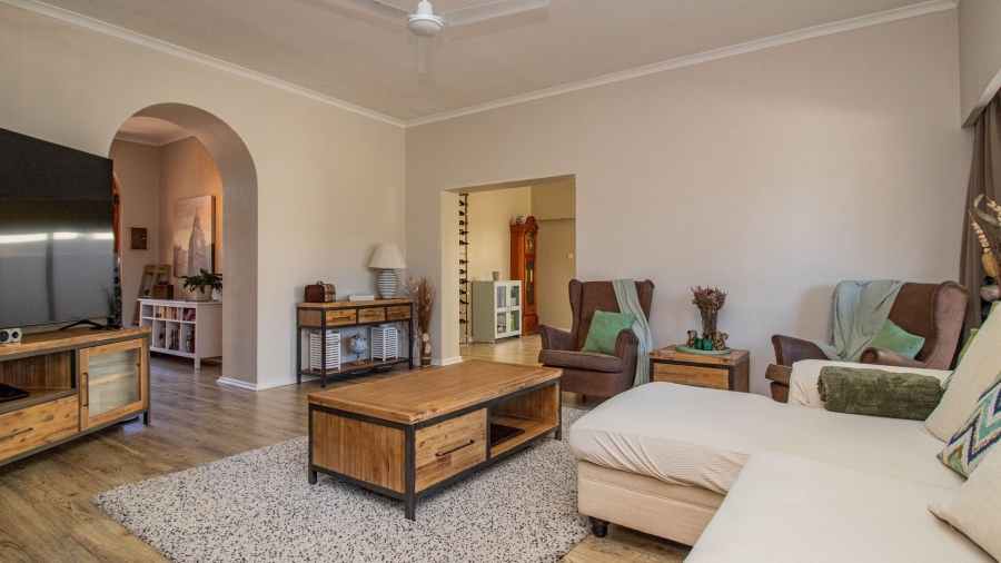 3 Bedroom Property for Sale in Westcliff Western Cape